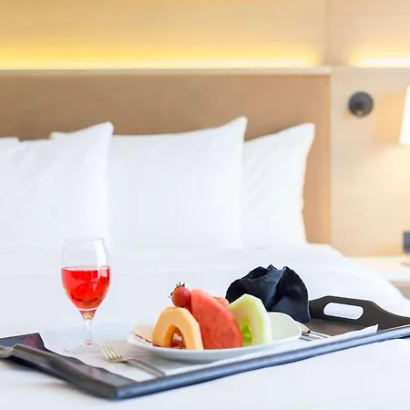 Radisson Hotel Phoenix Airport-2